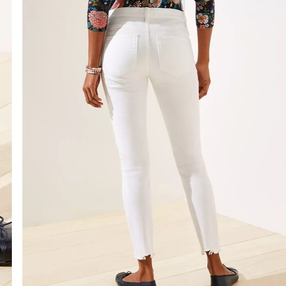 Petite Curvy Skinny Crop Jeans In White - Picture 3 of 3